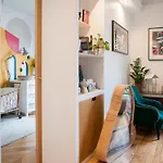 Design Apartment Close To Montmartre