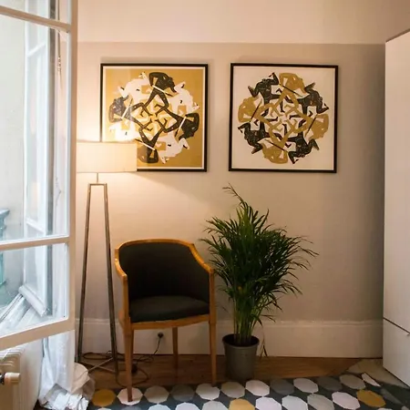 Design Close To Montmartre Parigi